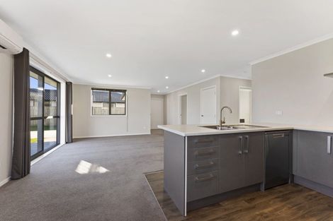 Photo of property in 35 Oldfield Lane, Marton, 4710