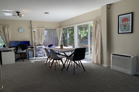 Photo of property in 46 Bryndwr Road, Fendalton, Christchurch, 8052