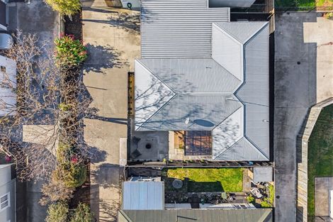 Photo of property in 2/604 Alexandra Street, Parkvale, Hastings, 4122