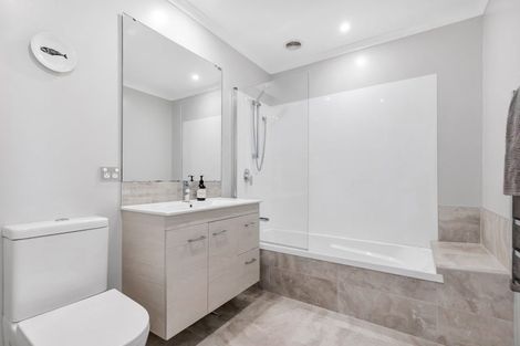 Photo of property in 37 Mapou Road, Hobsonville, Auckland, 0616