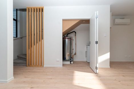 Photo of property in 2/56 Salisbury Road, Birkdale, Auckland, 0626