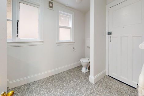 Photo of property in 28 Cressy Terrace, Lyttelton, 8082