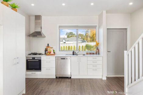 Photo of property in 32u2 Dr Taylor Terrace, Johnsonville, Wellington, 6037