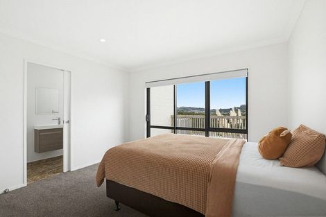 Photo of property in 10a Polestar Lane, Whitby, Porirua, 5024