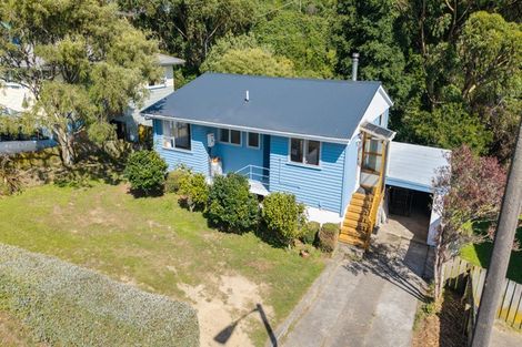Photo of property in 33 Waihemo Street, Waitangirua, Porirua, 5024