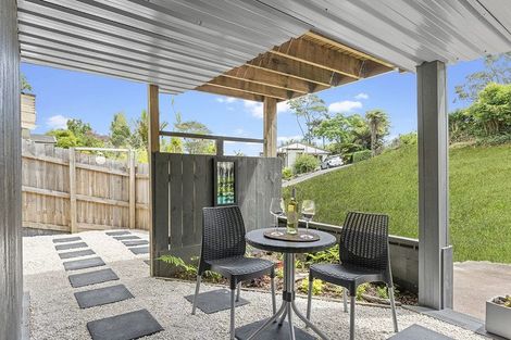 Photo of property in 7 Norman Road, Titirangi, Auckland, 0604