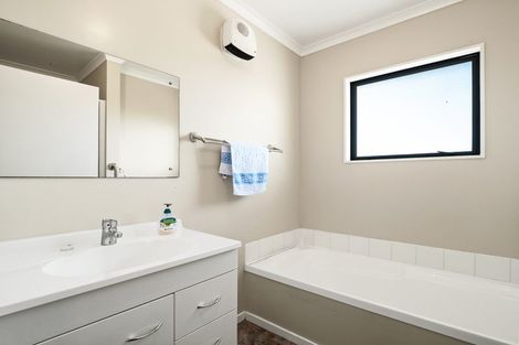 Photo of property in 33 Bourke Street, Waikouaiti, 9510