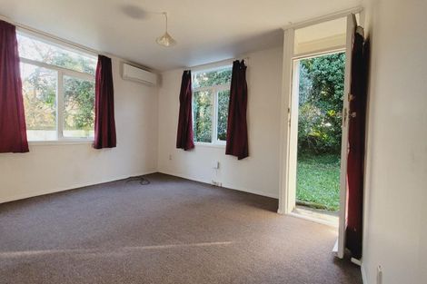 Photo of property in 4a Anthony Street, Tawa, Wellington, 5028