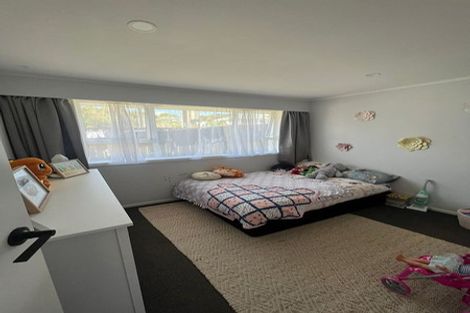 Photo of property in 10f4 Rawson Street, Tawa, Wellington, 5028