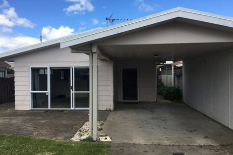 Photo of property in 10a Simpson Road, Ranui, Auckland, 0612