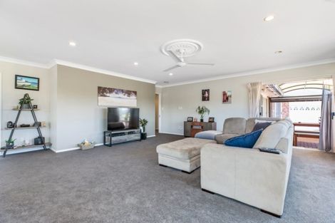 Photo of property in 85 Longford Park Drive, Takanini, 2112