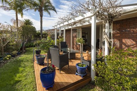 Photo of property in 7b Nukumea Common, Orewa, 0931