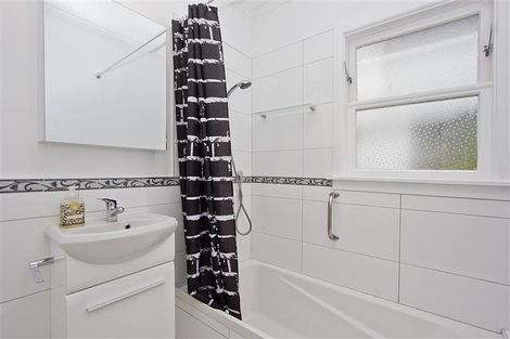 Photo of property in 10 Gardiner Grove, Wainuiomata, Lower Hutt, 5014