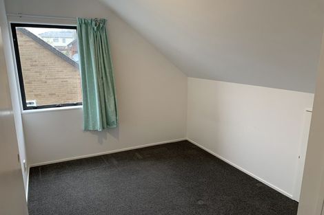 Photo of property in 37 Fields Parade, Oteha, Auckland, 0632
