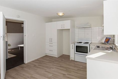 Photo of property in 25 Grassmere Street, Papanui, Christchurch, 8052