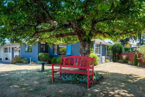 Photo of property in 1/7 Kathleen Place, Rainbow Point, Taupo, 3330
