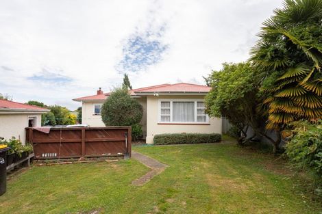 Photo of property in 4 Albert Street, Dannevirke, 4930