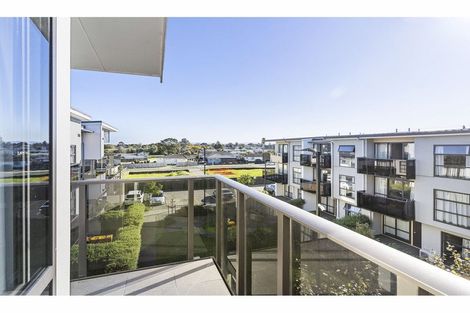 Photo of property in 201/69e Hall Avenue, Mangere, Auckland, 2022