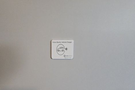 Photo of property in 14 George Yee Place, Taradale, 4112