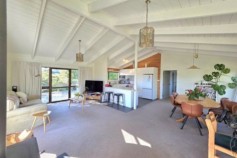 Photo of property in 7a Winstone Place, Highlands Park, New Plymouth, 4312