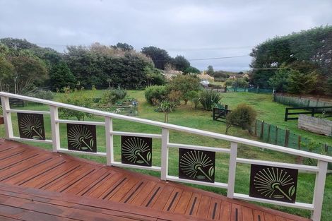 Photo of property in 23 Paetawa Road, Peka Peka, Waikanae, 5391