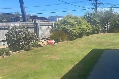 Photo of property in 43 Martin Road, Paraparaumu Beach, Paraparaumu, 5032