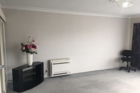 Photo of property in 4 Dunstan Crescent, Hornby, Christchurch, 8042