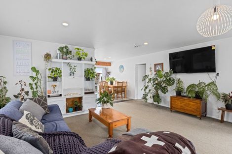 Photo of property in 29 Amorino Drive, Red Beach, 0932