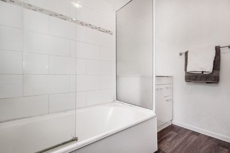 Photo of property in 4/804 Dufferin Street, Akina, Hastings, 4122