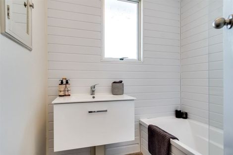 Photo of property in 55b Bibby Street, Waipawa, 4210