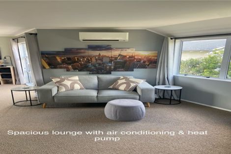 Photo of property in 5a Bruce Street, Northcote Point, Auckland, 0627