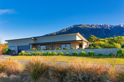 Photo of property in 72e Koura Bay Drive, Hapuku, Kaikoura, 7371