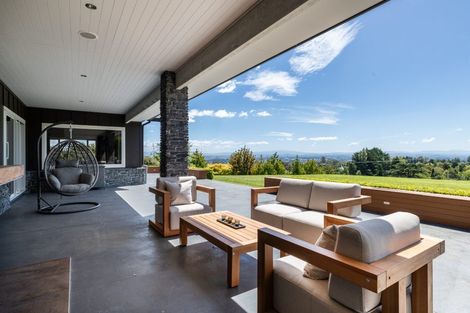 Photo of property in 194 Te Mata Peak Road, Havelock North, 4130