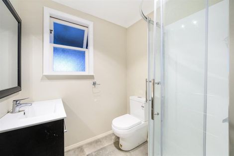 Photo of property in 32 Follett Street, Marton, 4710