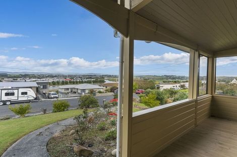 Photo of property in 11 Lowestoft Street, Balclutha, 9230