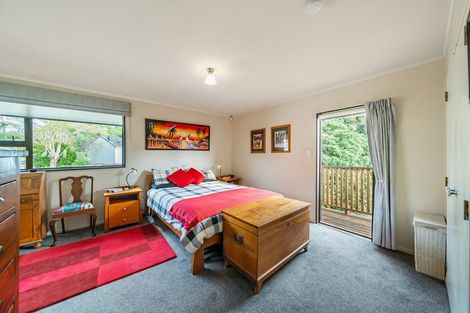 Photo of property in 42 Allington Road, Karori, Wellington, 6012