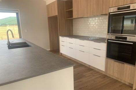 Photo of property in 10 Peony Drive, Greytown, 5712