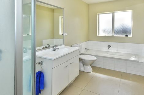 Photo of property in 15b Moffitt Place, Mangere East, Auckland, 2024