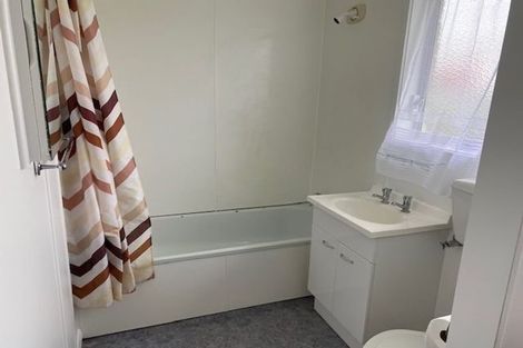 Photo of property in 4/202 Warwick Road, Mayfair, Hastings, 4122