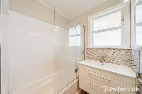 Photo of property in 5 Delaney Drive, Stokes Valley, Lower Hutt, 5019