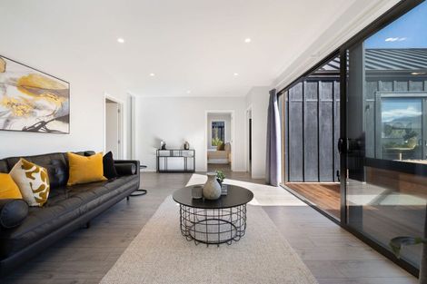 Photo of property in 19 Glenfiddich Road, Jacks Point, Queenstown, 9371