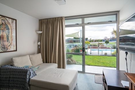 Photo of property in 300 Lake Terrace, Two Mile Bay, Taupo, 3330