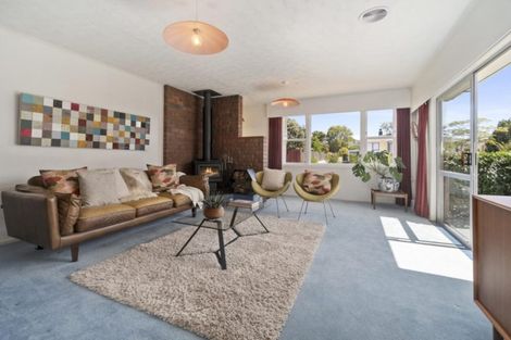 Photo of property in 11 Montmere Avenue, Te Atatu Peninsula, Auckland, 0610