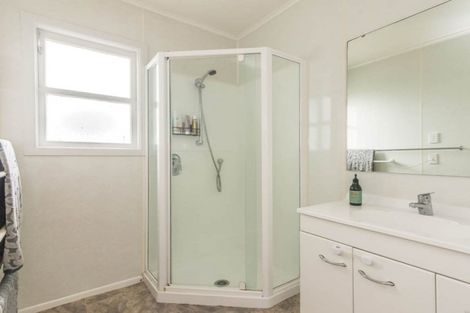 Photo of property in 1/18 Parker Avenue, New Lynn, Auckland, 0600