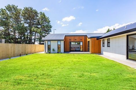 Photo of property in 2 Reuben Avenue, Rolleston, 7615