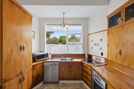 Photo of property in 49 Martyn Street, Waiuku, 2123