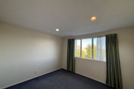 Photo of property in 4 Rosefield Lane, Northcote, Christchurch, 8052