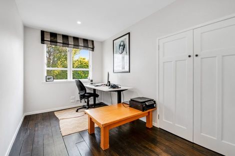 Photo of property in 16 St James Avenue, Helensville, 0800