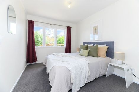 Photo of property in 54 Neil Avenue, Te Atatu Peninsula, Auckland, 0610