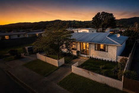 Photo of property in 34 Makarini Street, Paraparaumu, 5032